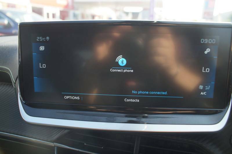 Peugeot 2008 Puretech Ss Active Premium Plus White #24