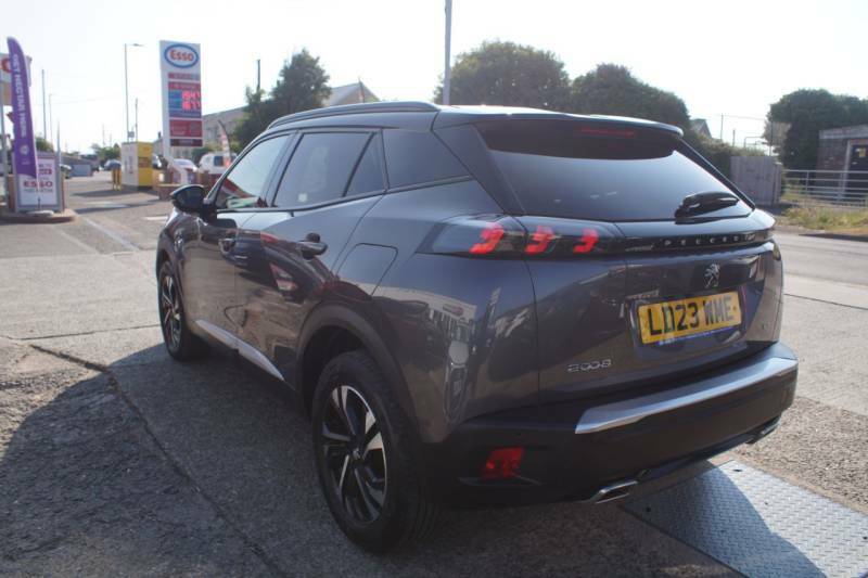 Peugeot 2008 Puretech Ss Active Premium Plus White #9