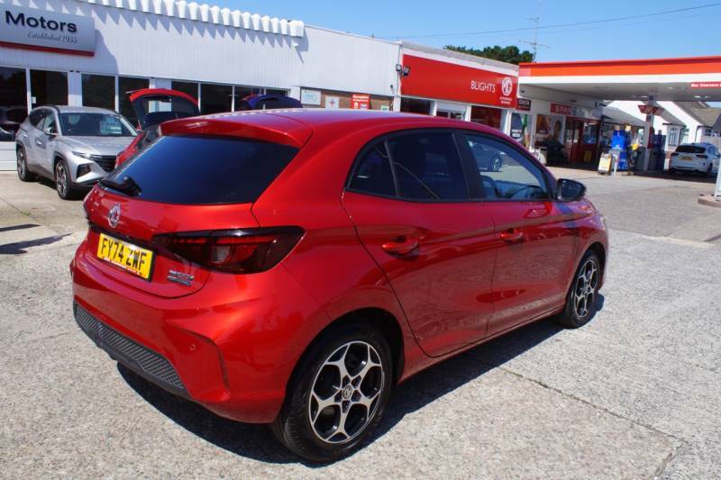 MG MG3 1.5 Hybrid Trophy Red #6