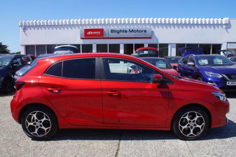 MG MG3 1.5 Hybrid Trophy Red #5