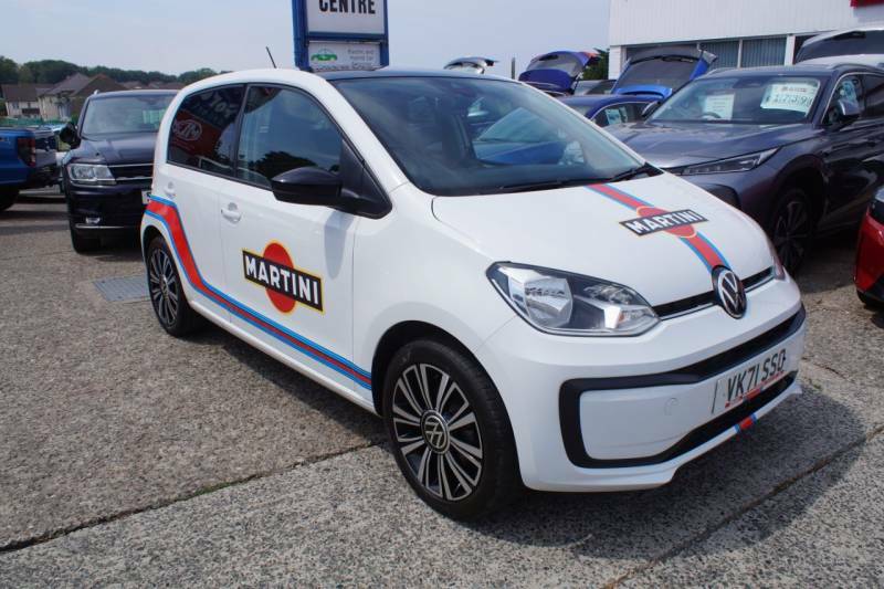 Volkswagen Up 1.0 65Ps Black Edition White