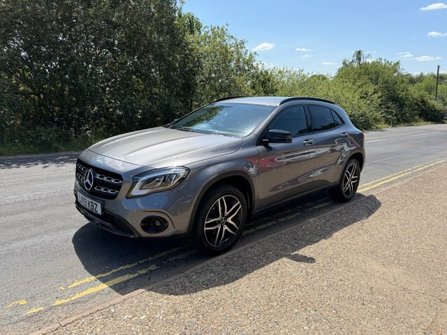 Mercedes-Benz GLA Class 1.6 Gla180 Urban Edition Suv Eur Grey