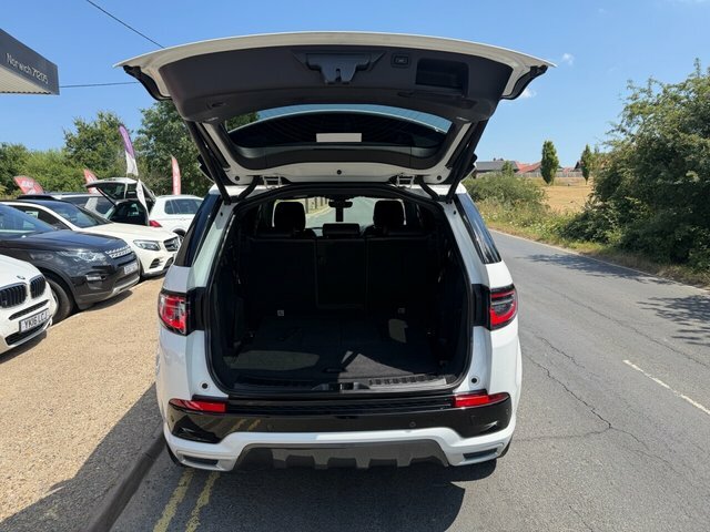 Land Rover Discovery Sport 1.5 P300e R-dynamic Hse 5 Seat Red #9