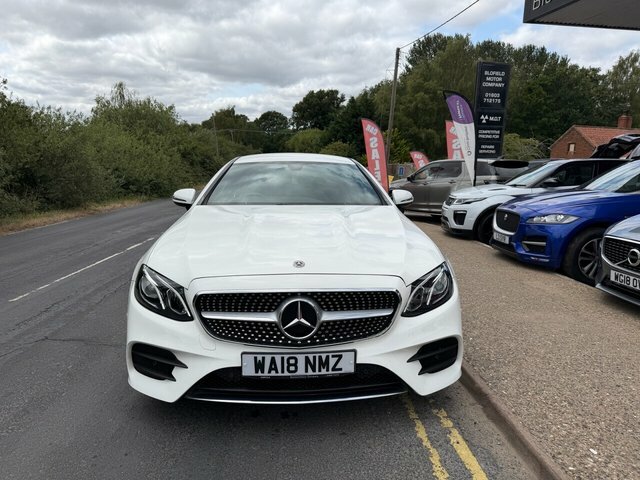 Mercedes-Benz E Class 2.0 E220d Amg Line Coupe G-tronic Euro WA18NMZ White #2