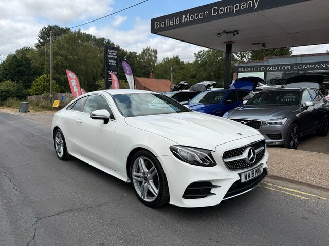 Mercedes-Benz E Class 2.0 E220d Amg Line Coupe G-tronic Euro WA18NMZ White #3