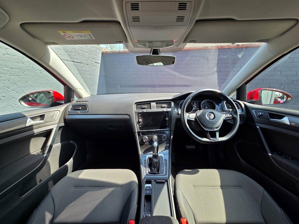 Volkswagen Golf 1.5L Se Nav WJ68ZYB Red #2