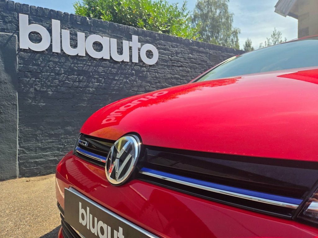 Volkswagen Golf 1.5L Se Nav WJ68ZYB Red #5