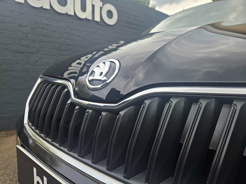 Skoda Fabia 1L Se Black #6