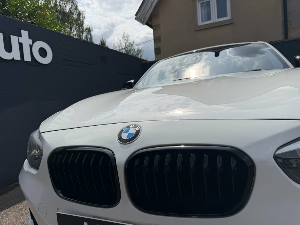 BMW 1 Series 1.5L M Sport Shadow Edition YG68GKO White #5
