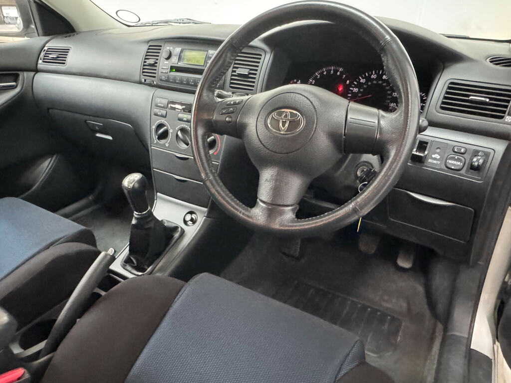 Toyota Corolla 1.4 Vvt-i Colour Collection Silver #3