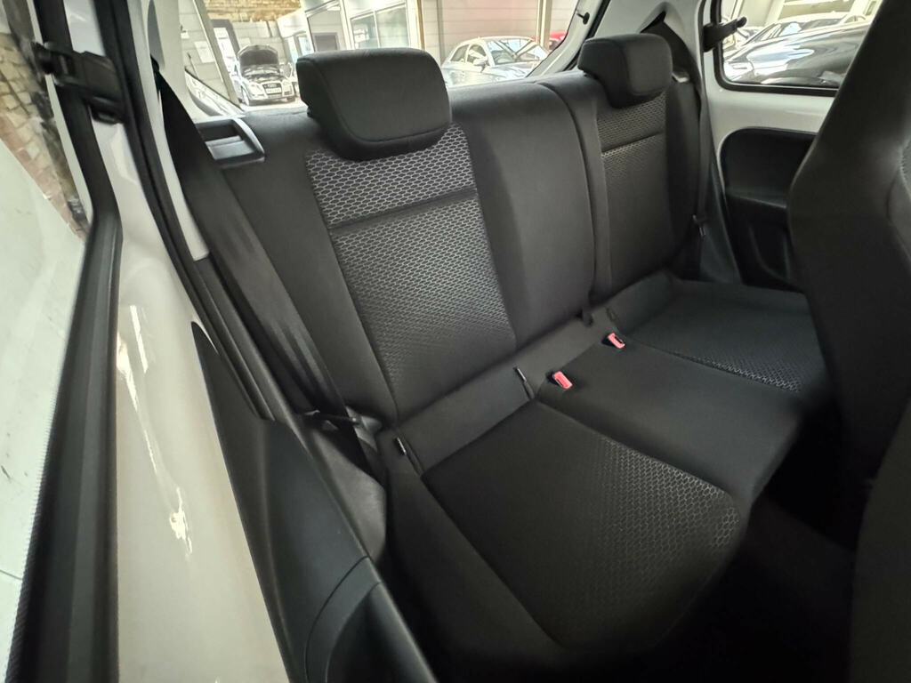 Seat MII 1.0 12V I Tech Red #10
