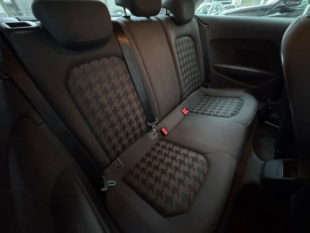 Audi A3 1.8 Tfsi S Line Black #10