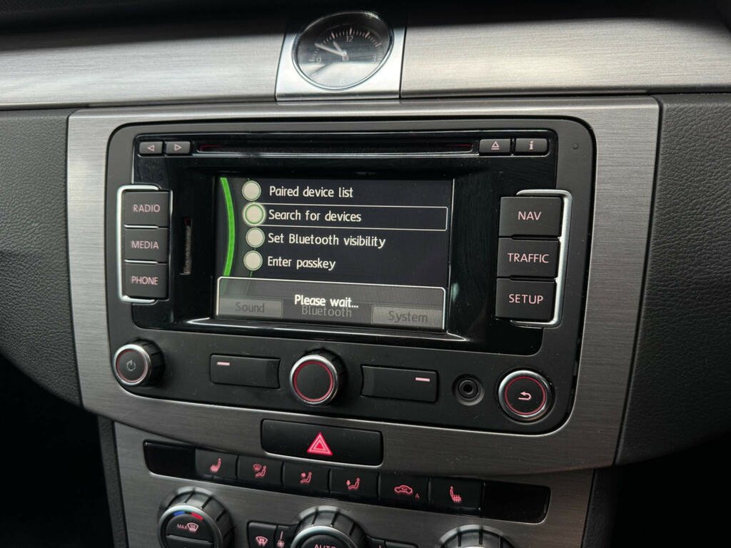 Volkswagen Passat  Silver #14