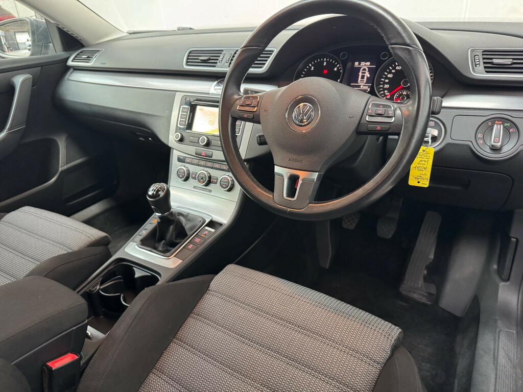 Volkswagen Passat 2.0 Tdi Bluemotion Tech Sport Euro 5 Ss Grey #3