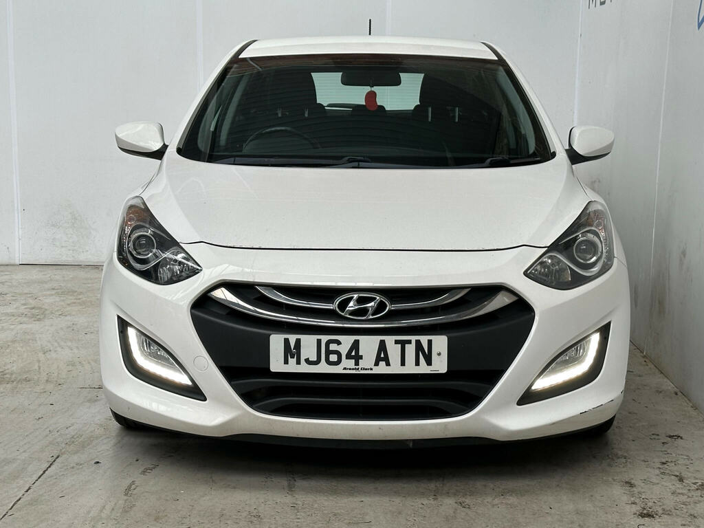 Hyundai I30 1.6 Crdi Active Euro 5 White #2