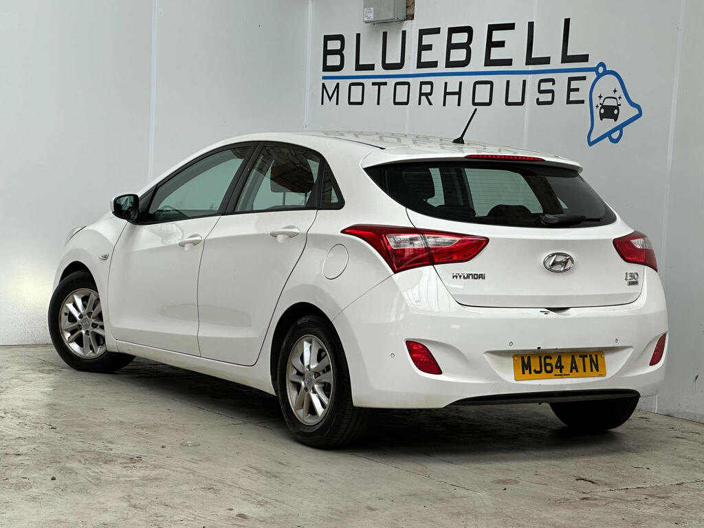 Hyundai I30 1.6 Crdi Active Euro 5 White #4