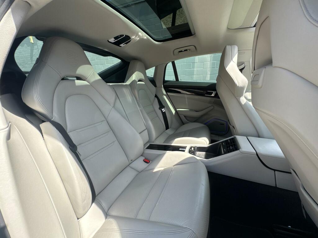 Porsche Panamera 3.0 V6 4 Saloon Pdk 4Wd Euro 6 Ss 3  #19