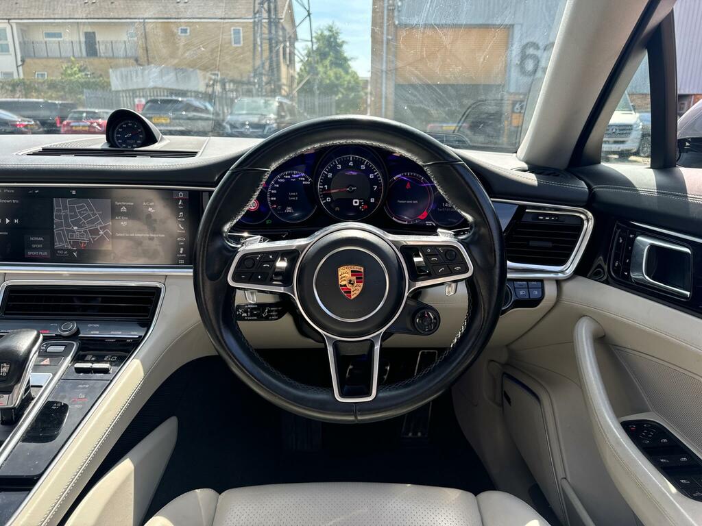Porsche Panamera 3.0 V6 4 Saloon Pdk 4Wd Euro 6 Ss 3  #14