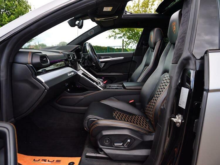 Lamborghini Urus Urus V8 Black #60