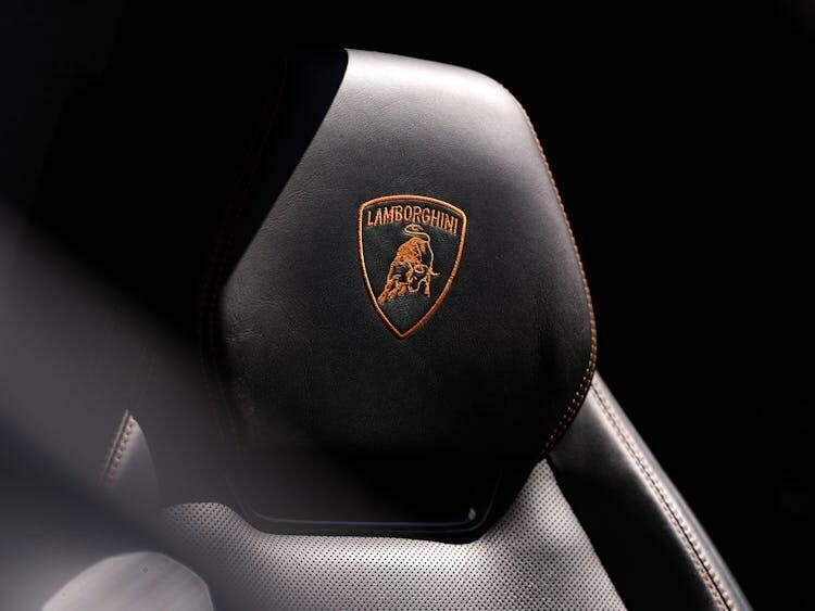 Lamborghini Urus Urus V8 Black #58