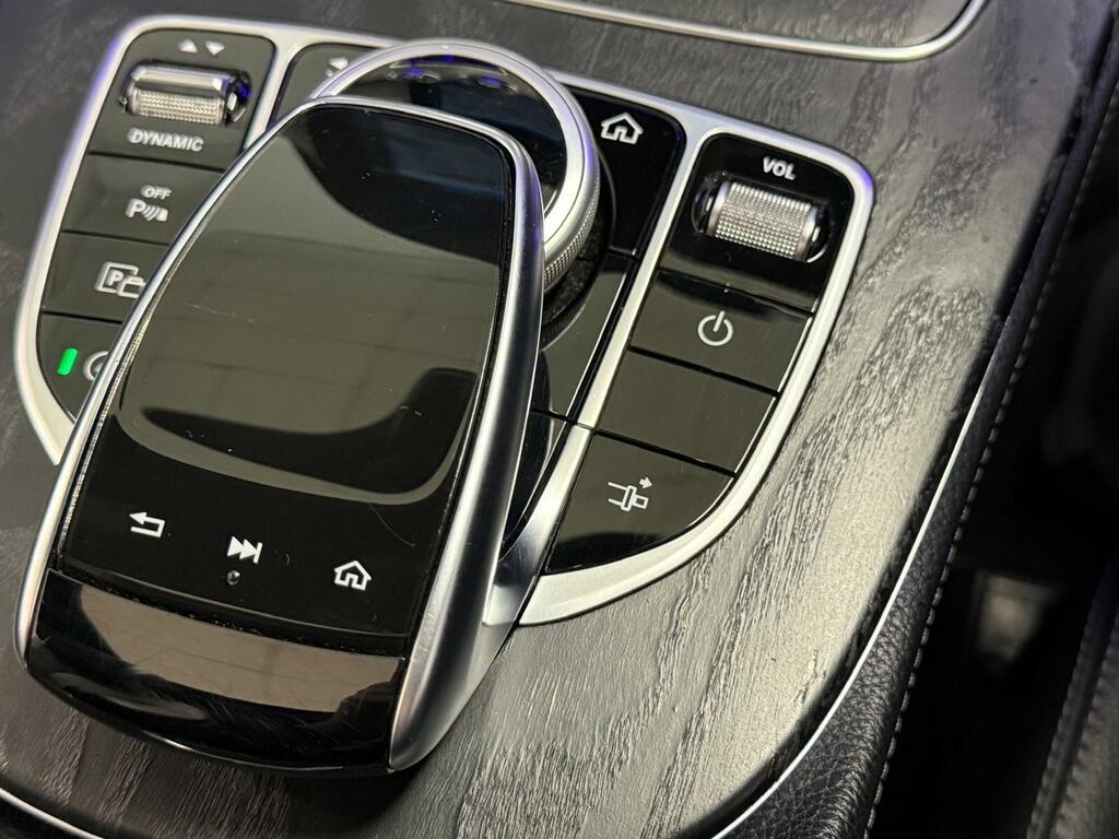 Mercedes-Benz E Class E 220 D Se Black #20