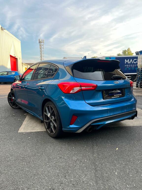 Ford Focus 2.3T Ecoboost St Euro 6 Ss Blue