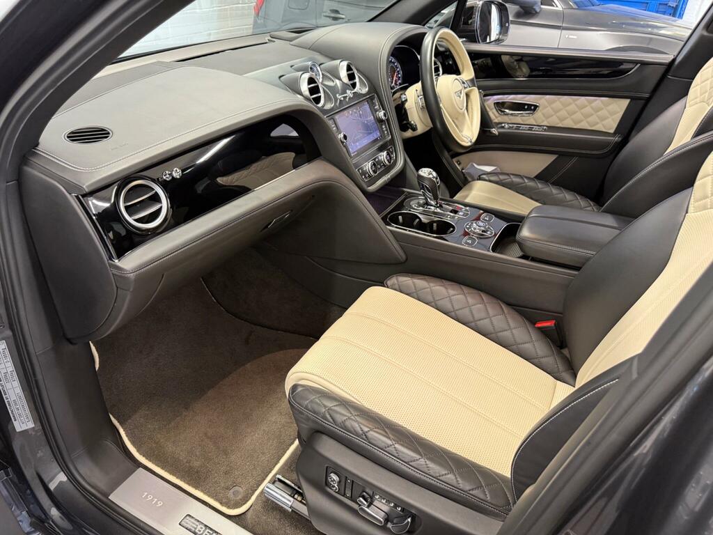 Bentley Bentayga 4.0 V8  #15