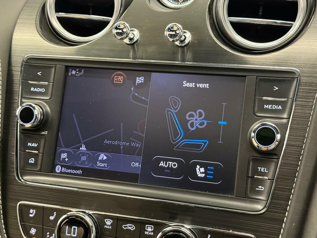 Bentley Bentayga 4.0 V8  #35