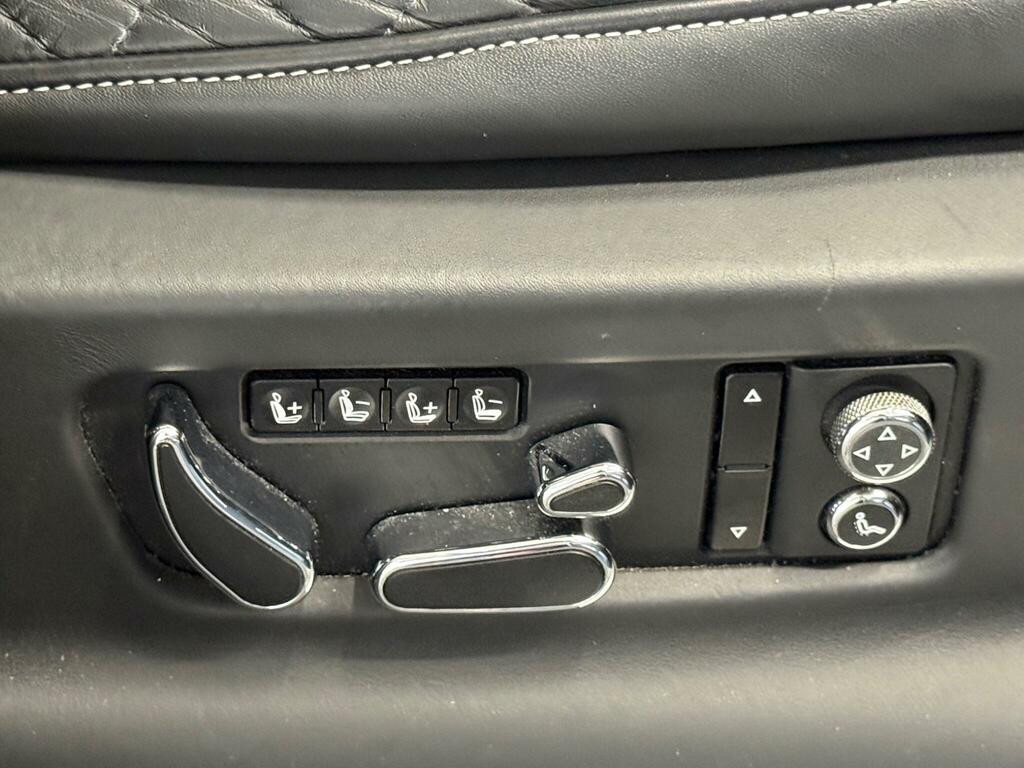 Bentley Bentayga 4.0 V8  #44