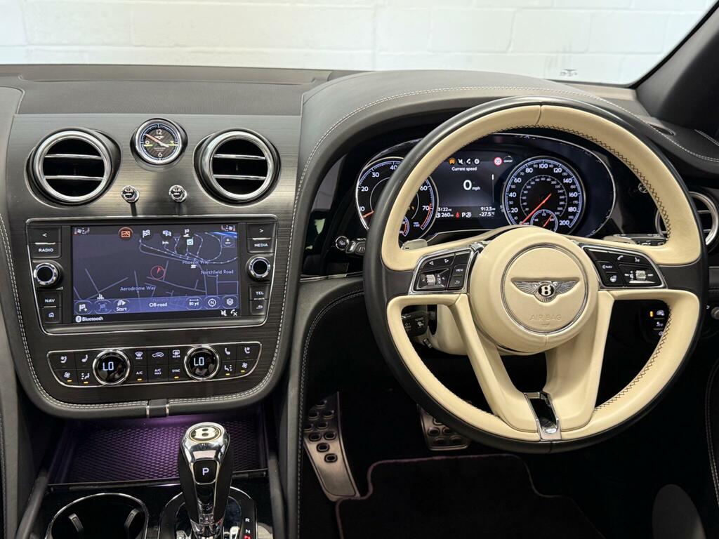 Bentley Bentayga 4.0 V8  #21