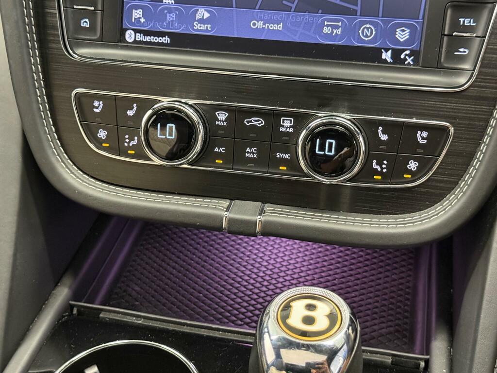 Bentley Bentayga 4.0 V8  #23