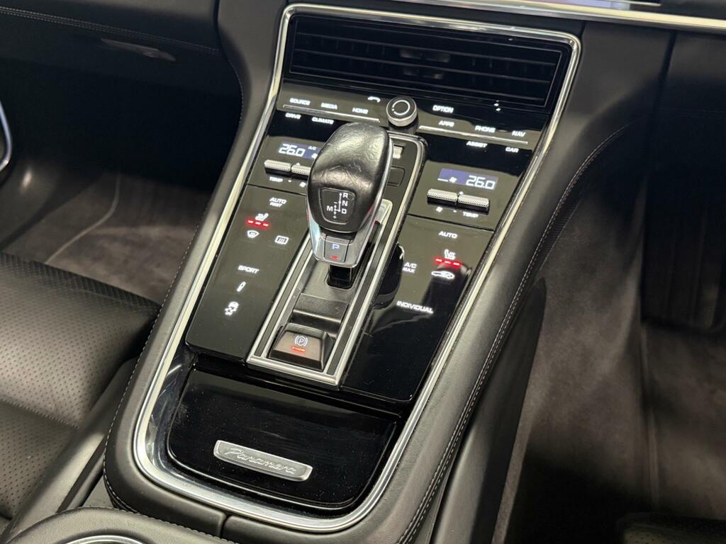Porsche Panamera 4.0 V8 Turbo Pdk Grey #25