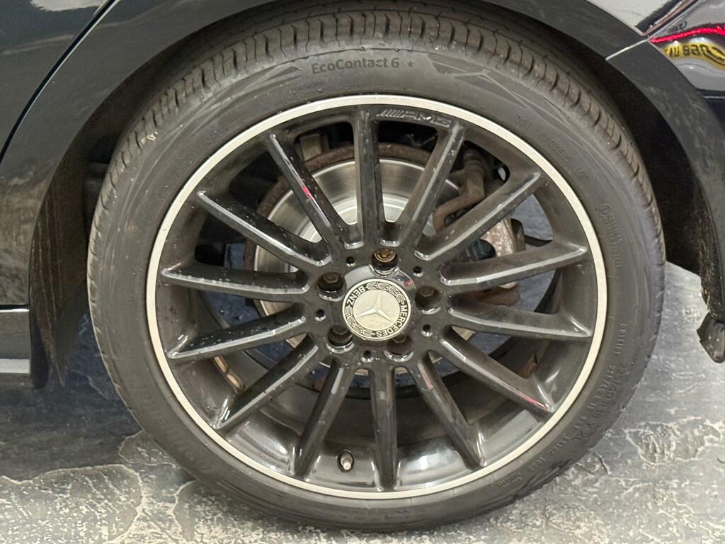 Mercedes-Benz A Class 2.1L Amg Line Black #42