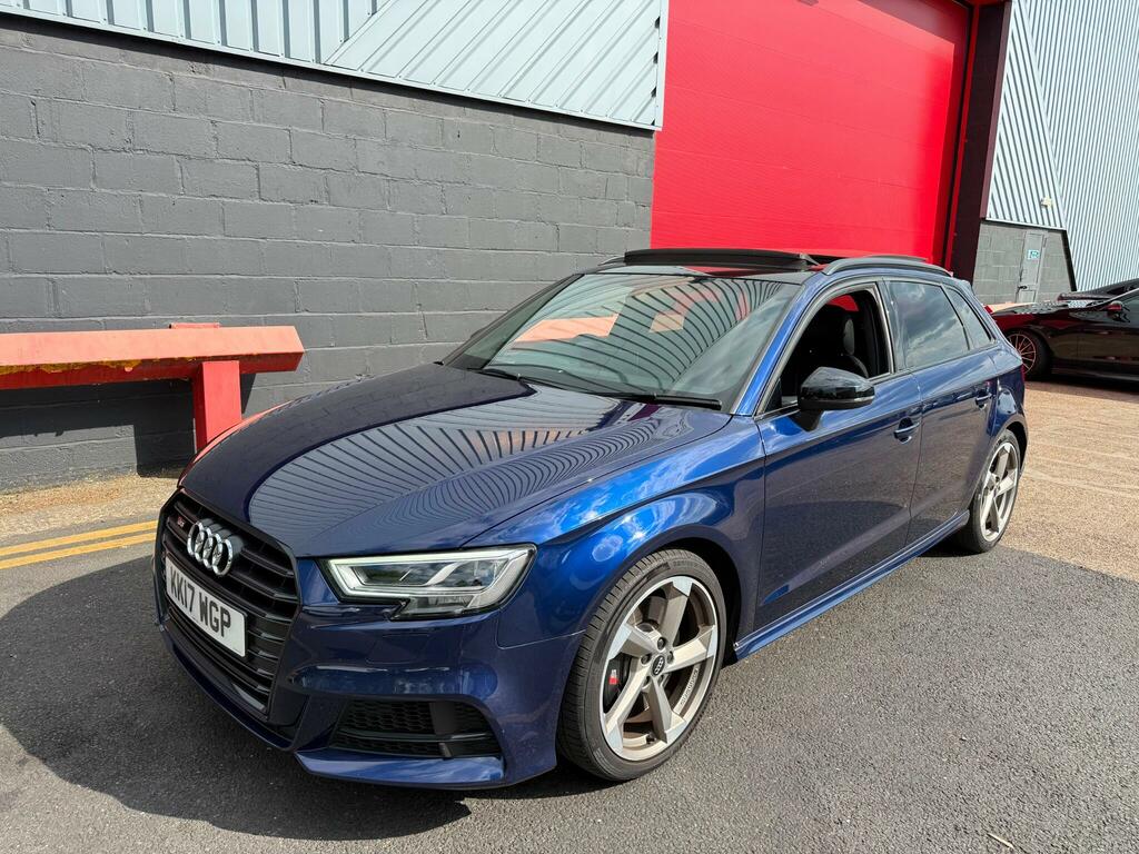 Audi S3 2.0 Tfsi Black Edition Sportback S Tronic Quattro  #4