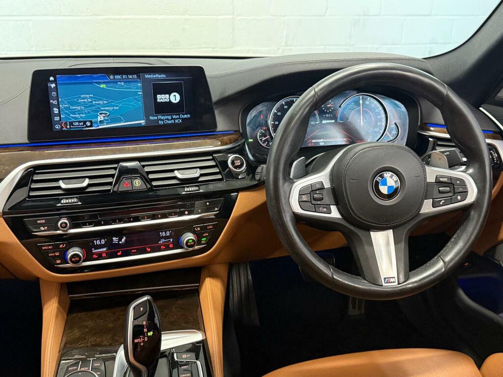 BMW 5 Series 530E M Sport Grey #27