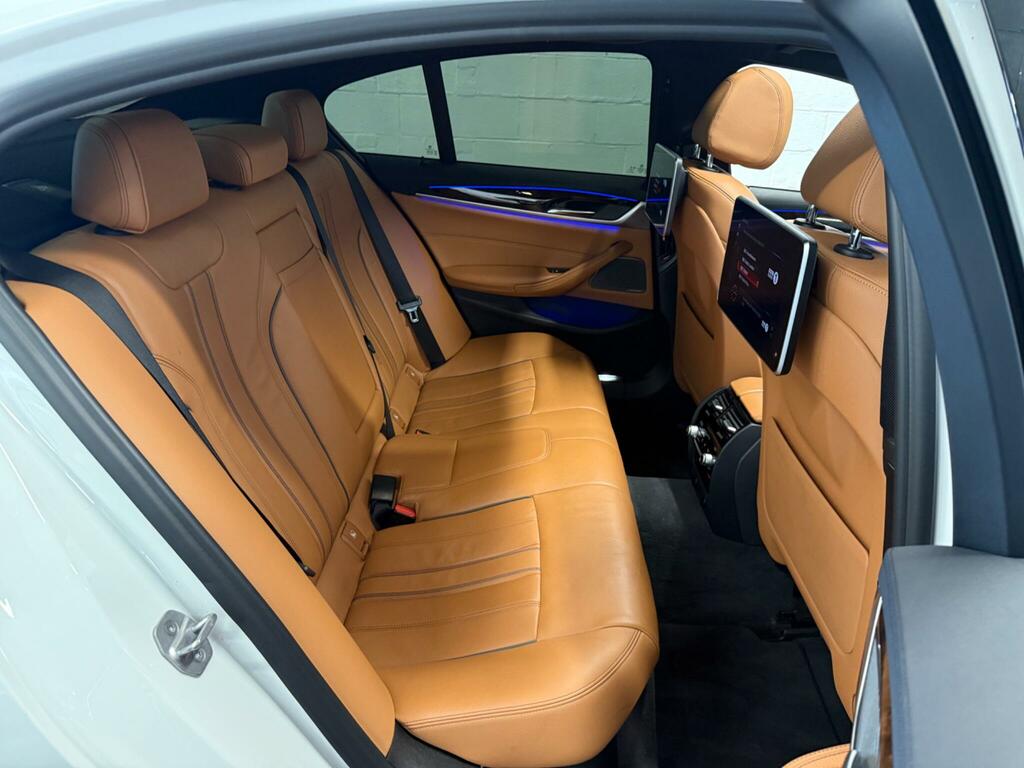 BMW 5 Series 530E M Sport Grey #18