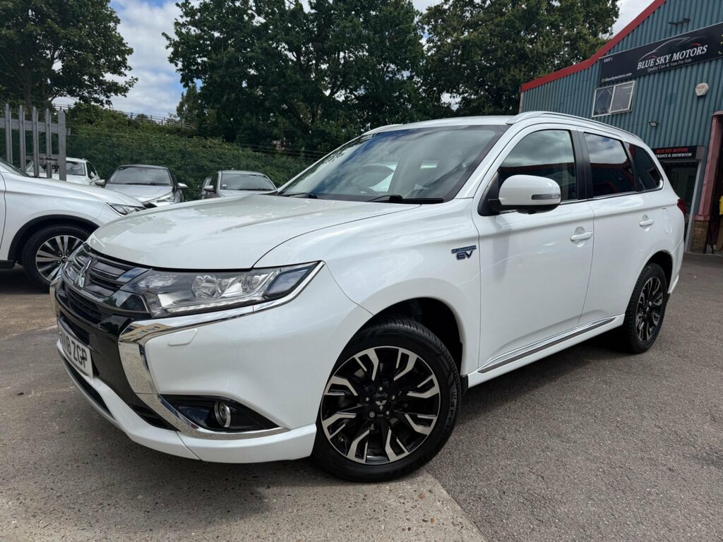 Mitsubishi Outlander 2.0H 12Kwh 4H Cvt 4Wd Euro 6 Ss White