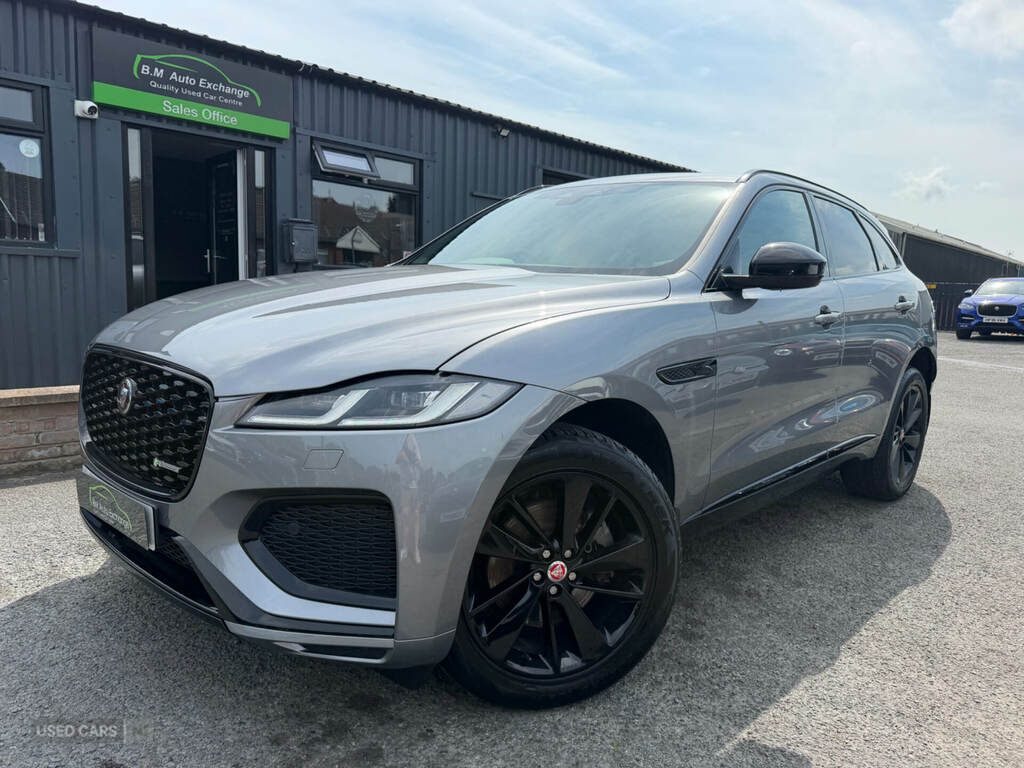 Jaguar F-Pace 2.0 D200 R-dynamic Black Awd Grey