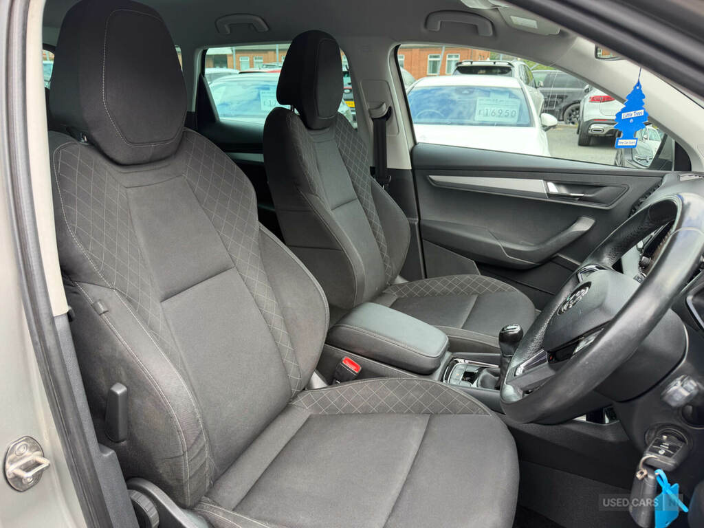 Skoda Karoq Se Nav Plus 1.0 Tsi Blue #10