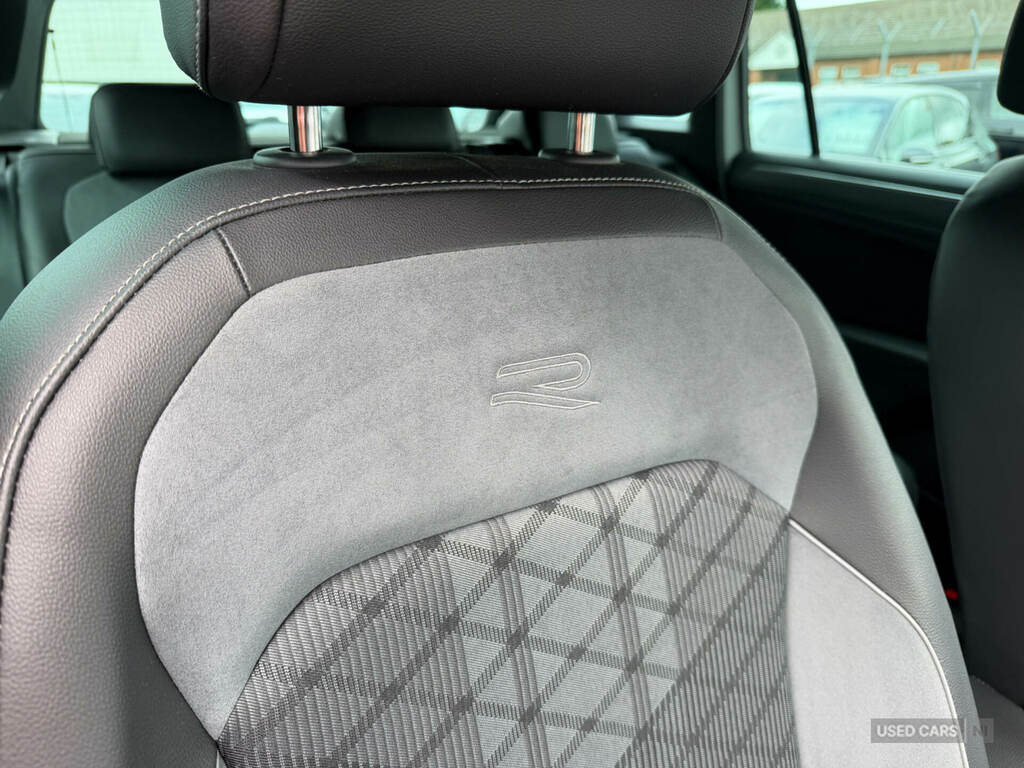 Volkswagen Tiguan Active Grey #11