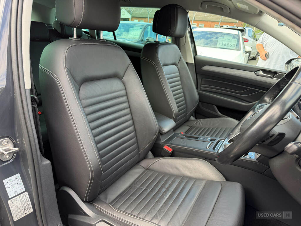 Volkswagen Passat 2.0 Tdi Evo Scr Se Nav Grey #10