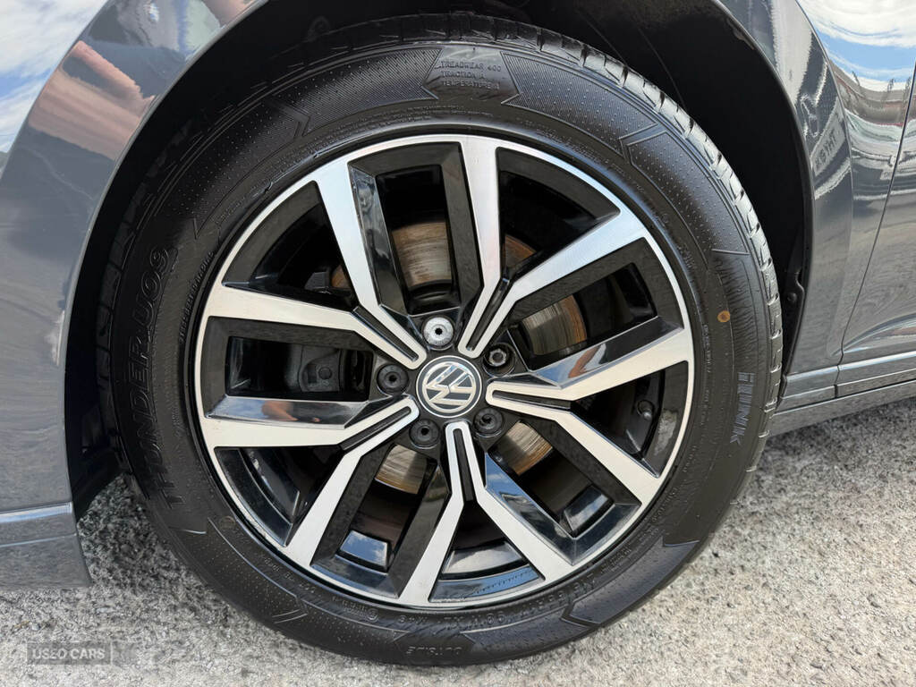 Volkswagen Passat 1.6 Tdi Sel Dsg Grey #2