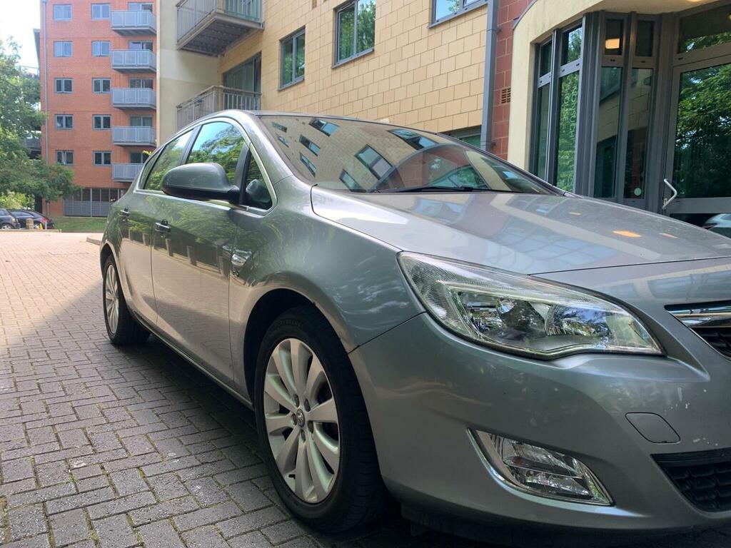 Vauxhall Astra 2.0 Cdti Se Sports Tourer Euro 5 Blue #30