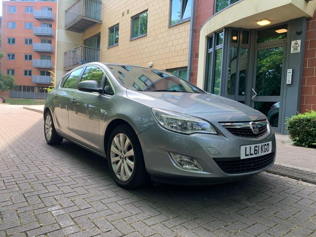 Vauxhall Astra 2.0 Cdti Se Sports Tourer Euro 5 Blue #13