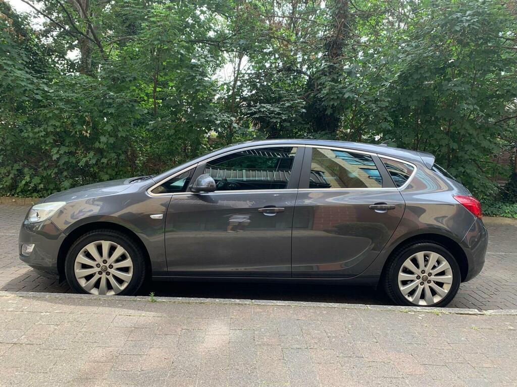 Vauxhall Astra 1.4 16V Tech Line Euro 5 Grey #4