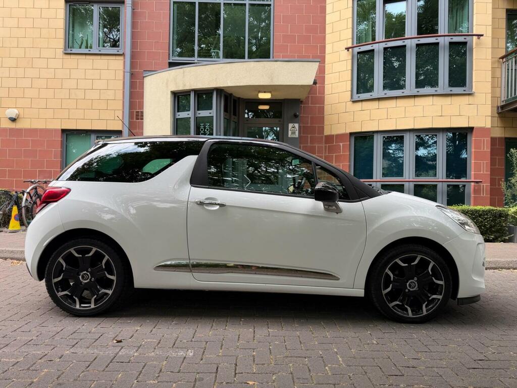 Citroen DS3 Dstyle Plus 3-Door Black #8