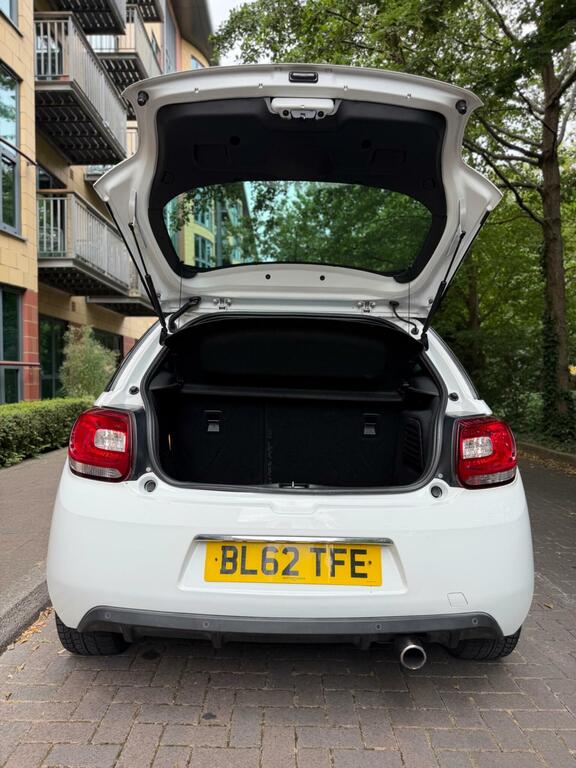 Citroen DS3 Dstyle Plus 3-Door Black #28