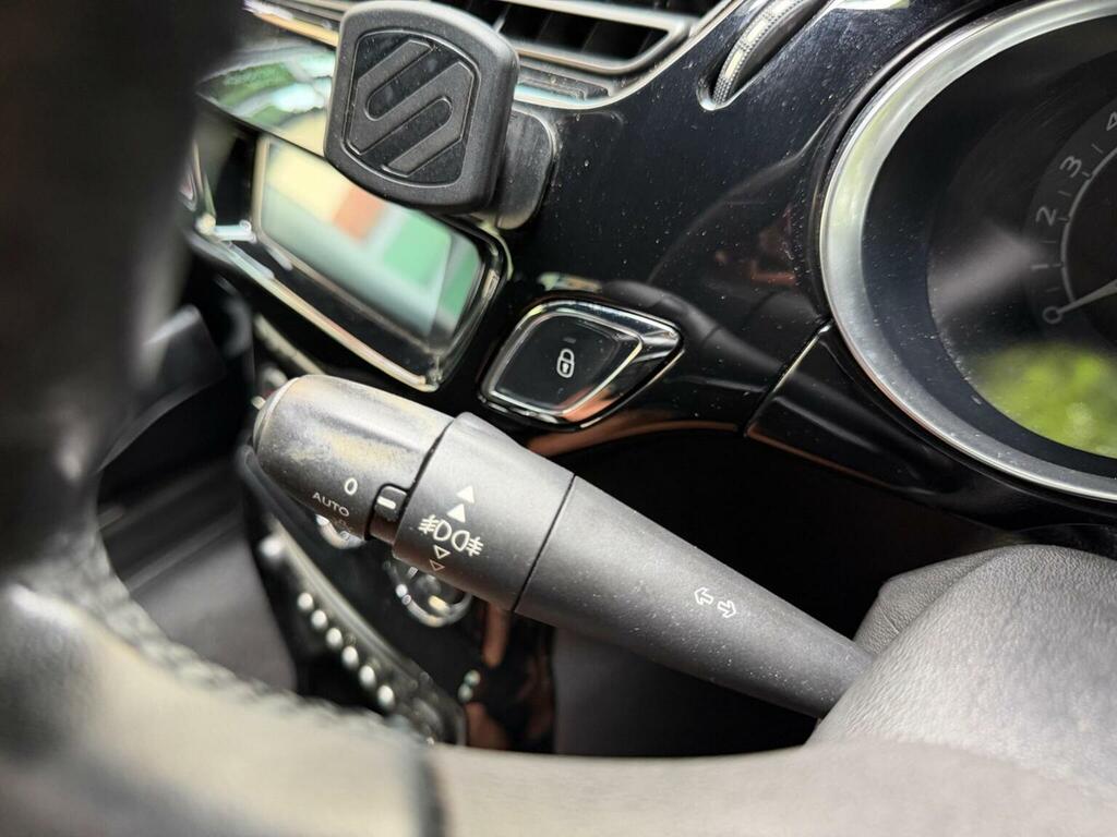 Citroen DS3 Dstyle Plus 3-Door Black #17