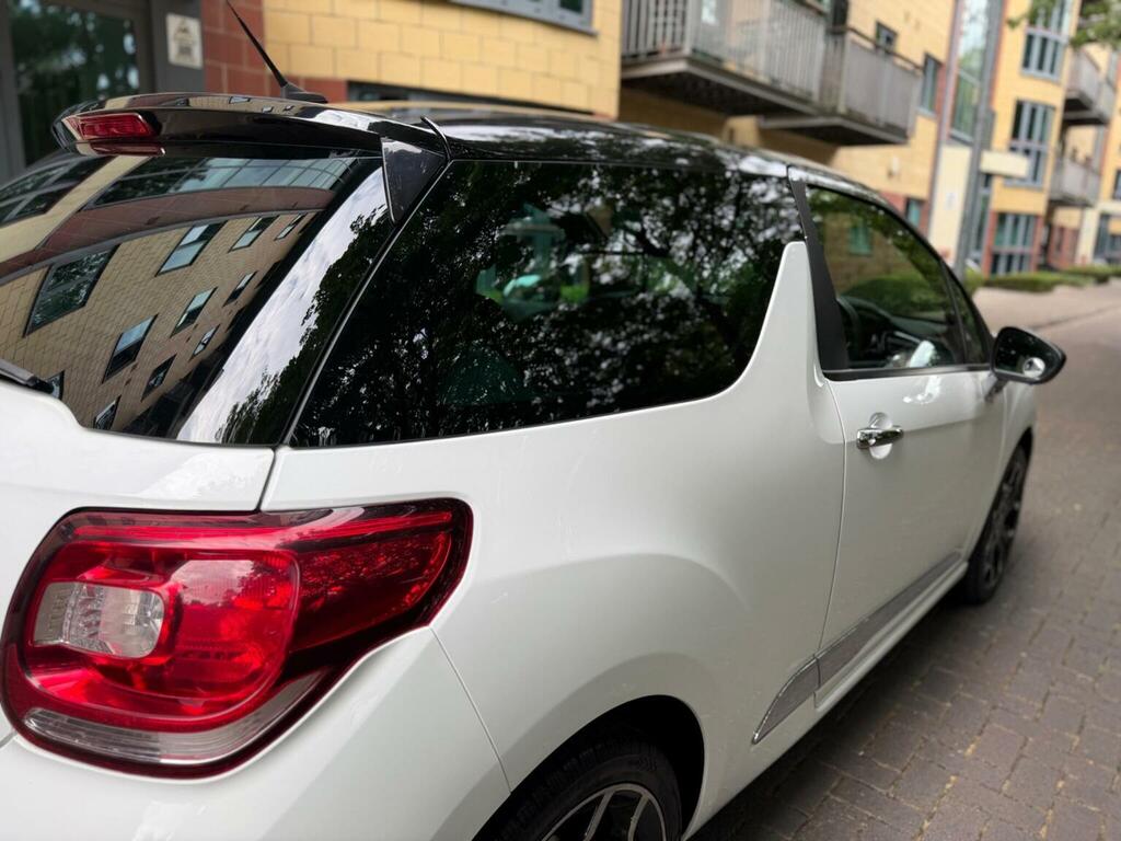 Citroen DS3 Dstyle Plus 3-Door Black #27