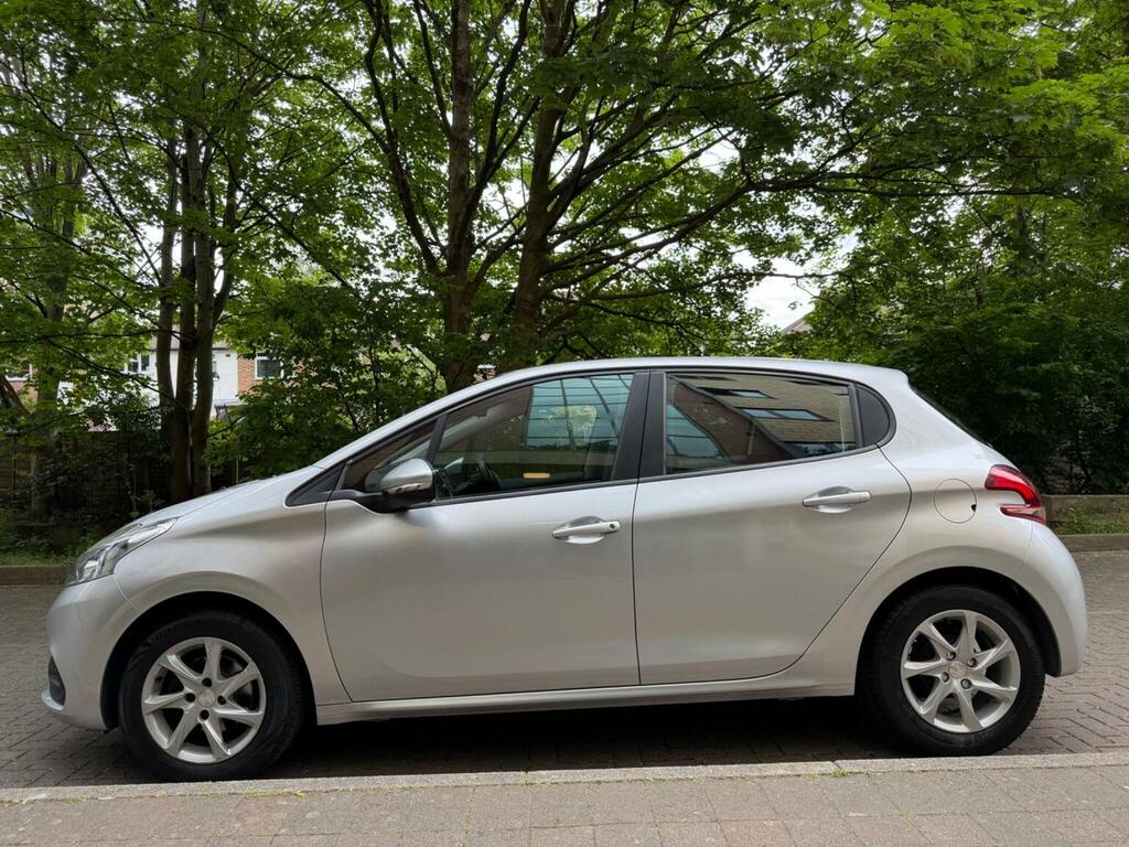 Peugeot 208 1.0 Puretech Active Euro 6 201565 OV65VRK Silver #4